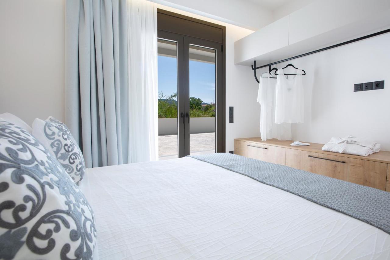 Achillion Suites Lefkada City Exterior photo