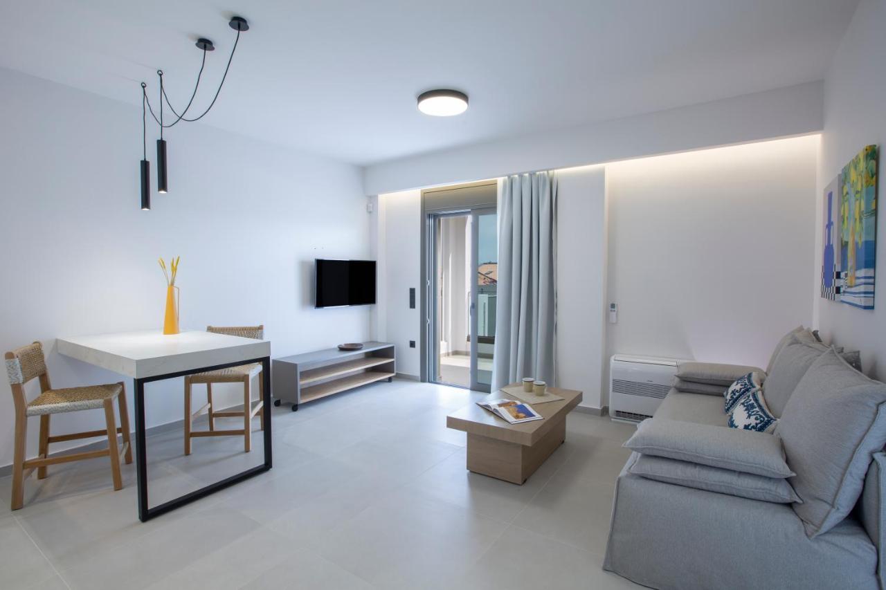 Achillion Suites Lefkada City Exterior photo